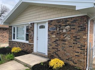 14229 S Saginaw Ave, Burnham, IL 60633