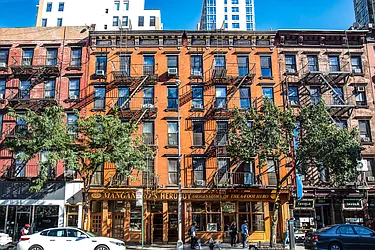 492 Ninth Avenue in Hudson Yards