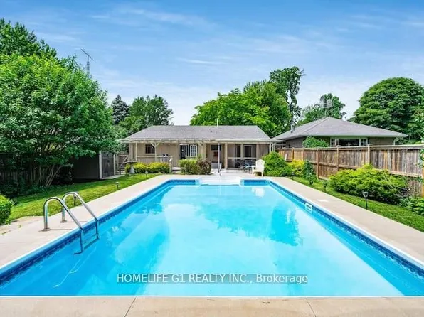 1324 Orchard Blvd, Kingsville, ON N9Y 2R7