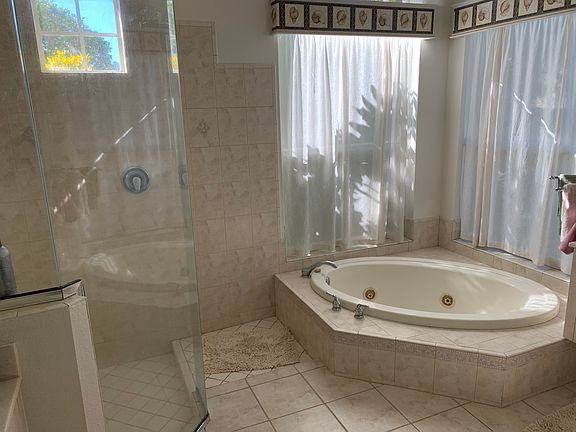 5th image of 6251 Aventura Dr