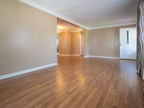3rd image of 2241 Billman Pl