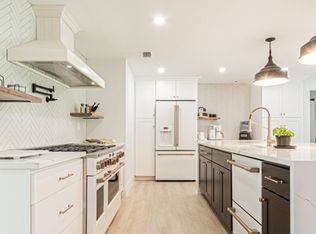 4222 Crayton Rd, Naples, FL 34103