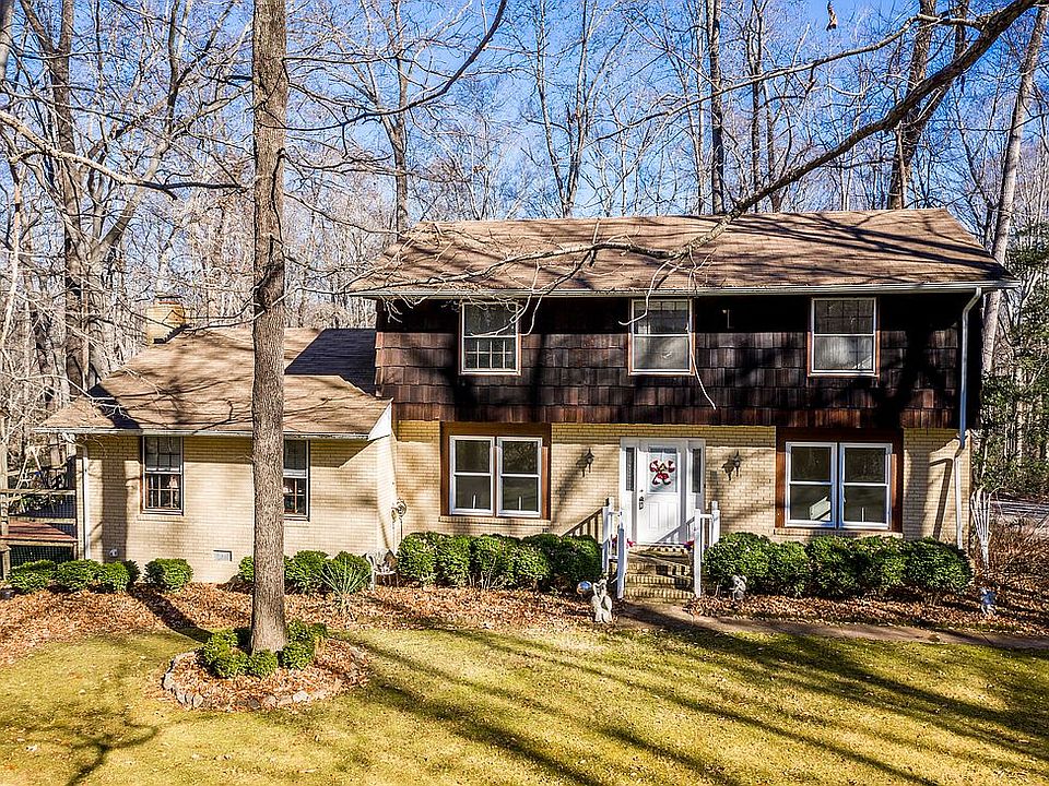1st image of 9201 Beech Forest Ln