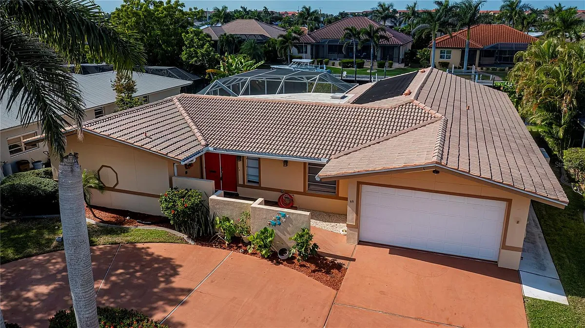 Building Photo - 69 Sabal Dr
