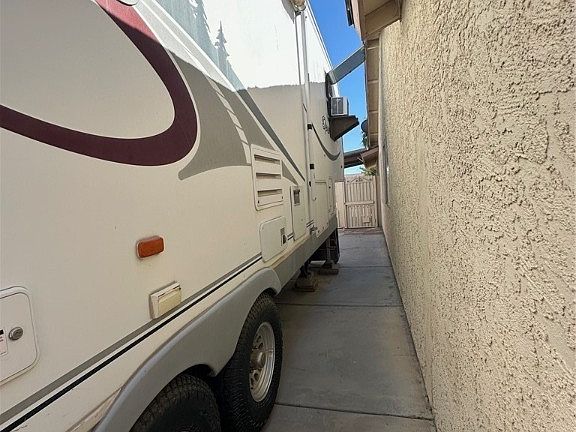 3rd image of 5600 Stingaree Cir