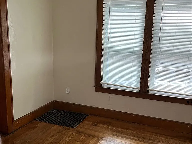 439 Valley Dr S #39 — Photo 4