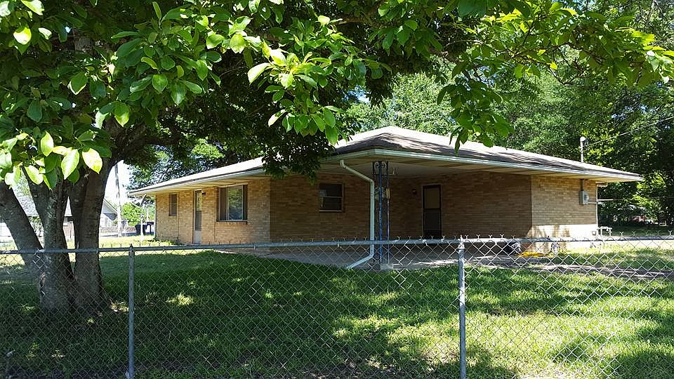 1st image of 110 Louisiana Ave