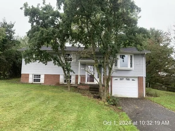 1302 Robinwood Dr, Clarion, PA 16214