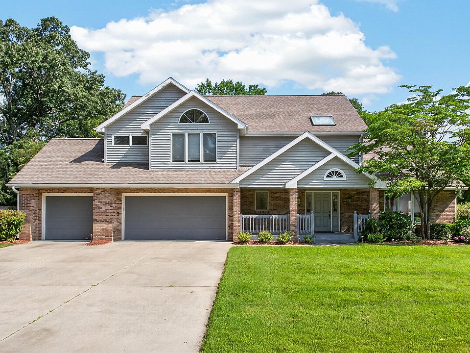 1st image of 1327 Mulberry Ln