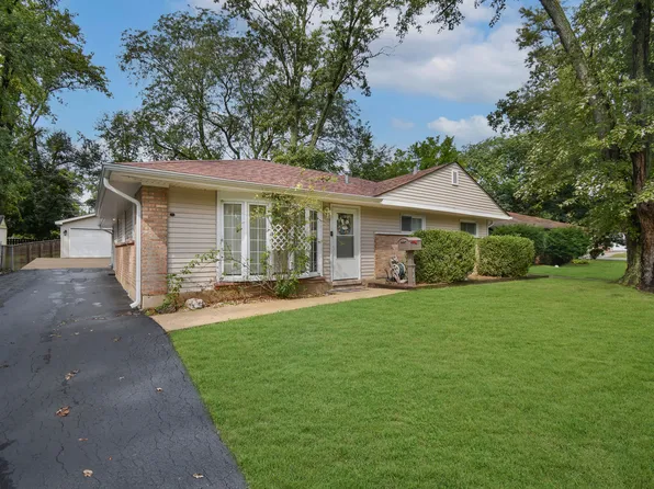 428 Navajo St, Park Forest, IL 60466