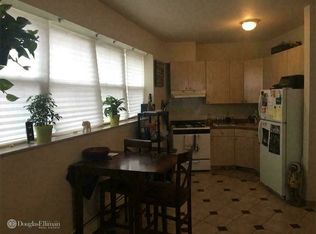 166 Woodpoint Rd #1B, Brooklyn, NY 11211