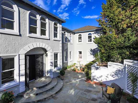 4th image of 14303 Saddle Mountain Dr