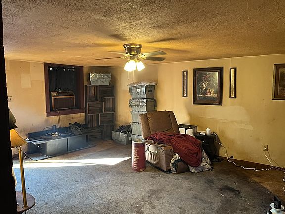 3rd image of 1156 Bearwallow Rd