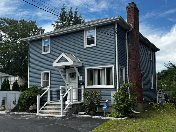 1061 Trapelo Rd, Waltham, MA 02451