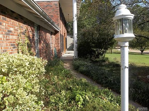 4th image of 4815 Dorsie Dr