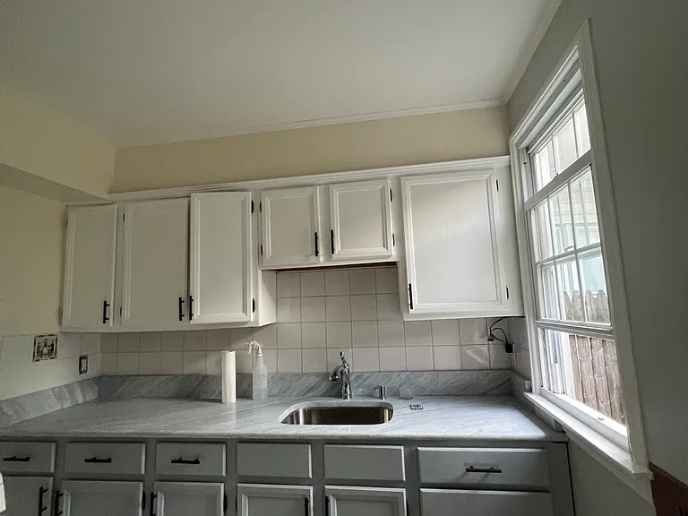 7 Lane Crest Ave #7 — Photo 6