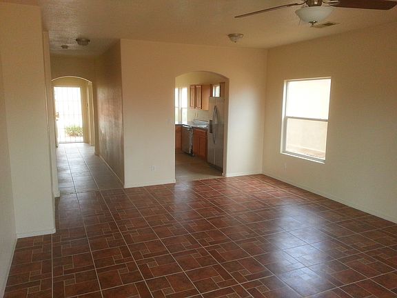 5th image of 3428 Mata Ortiz Dr SW