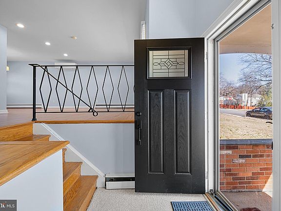 2nd image of 2738 Barnsley Rd