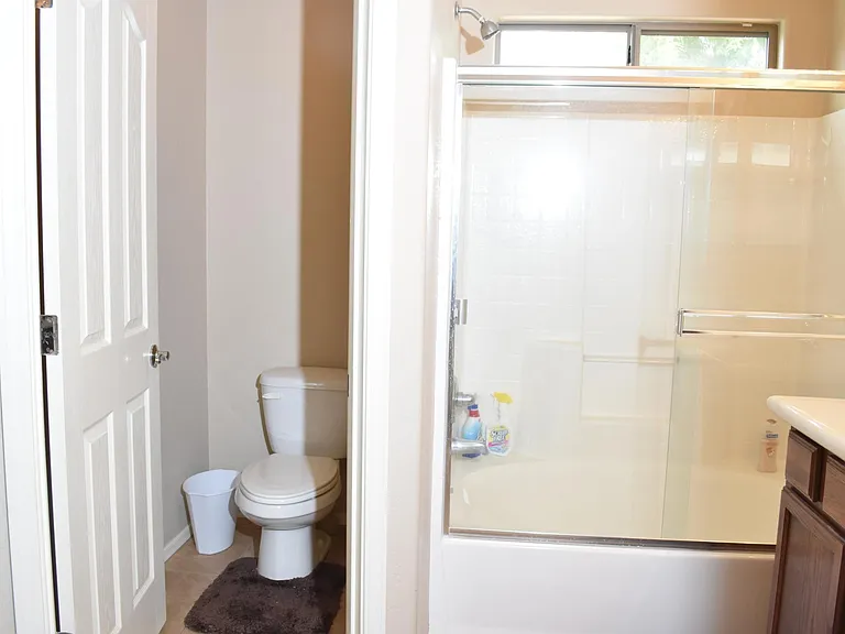Main Bath, Private Toilet