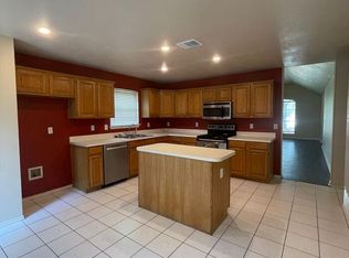 7816 Rogue River Trl, Fort Worth, TX 76137