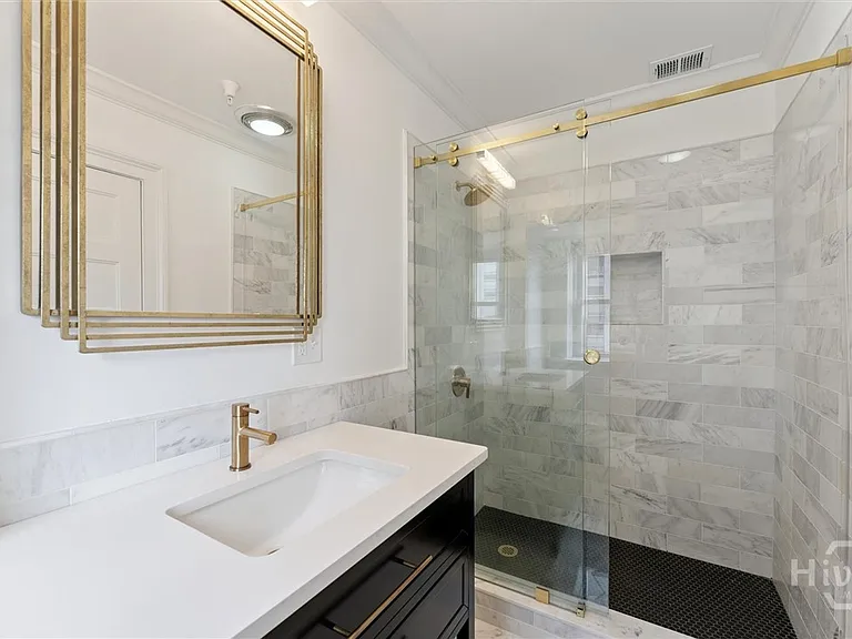 24 E Liberty St #73&83 — Photo 34