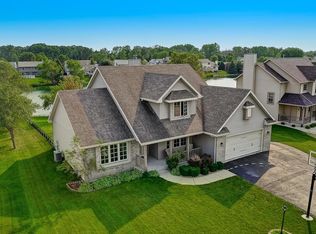 1607 Shore Dr, Racine, WI 53402