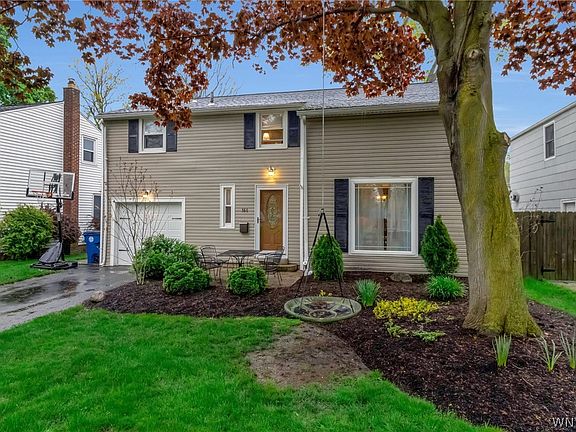 2nd image of 386 Roycroft Blvd