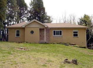 300 Shangri La Rd, Wellsburg, WV 26070