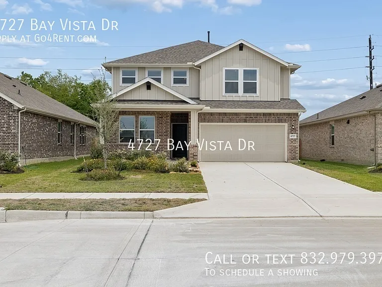 4727 Bay Vista Dr — Photo 1