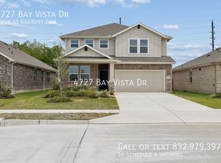 4727 Bay Vista Dr, Baytown, TX 77523