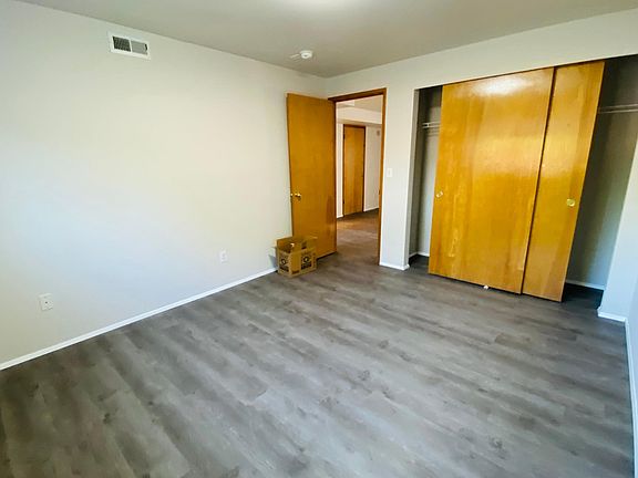 3rd image of 5051 24th Ave S #1