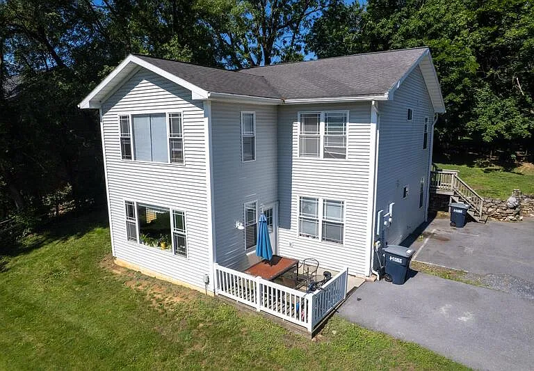 1321 Mount Clinton Pike #A — Photo 16