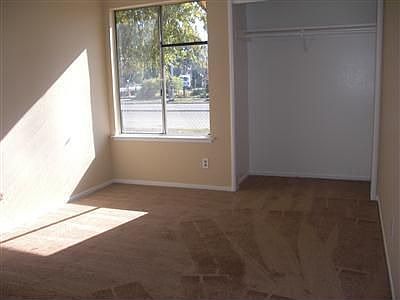 1st image of 795 S Center St