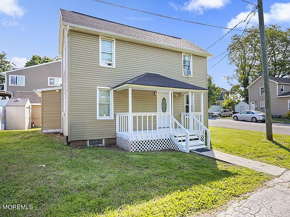 2nd image of 392 Hampton Avenue #Front