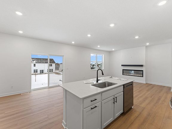5th image of 22385 Isla Way