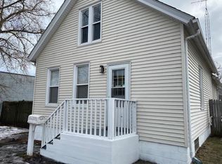 1501 52nd St, Kenosha, WI 53140