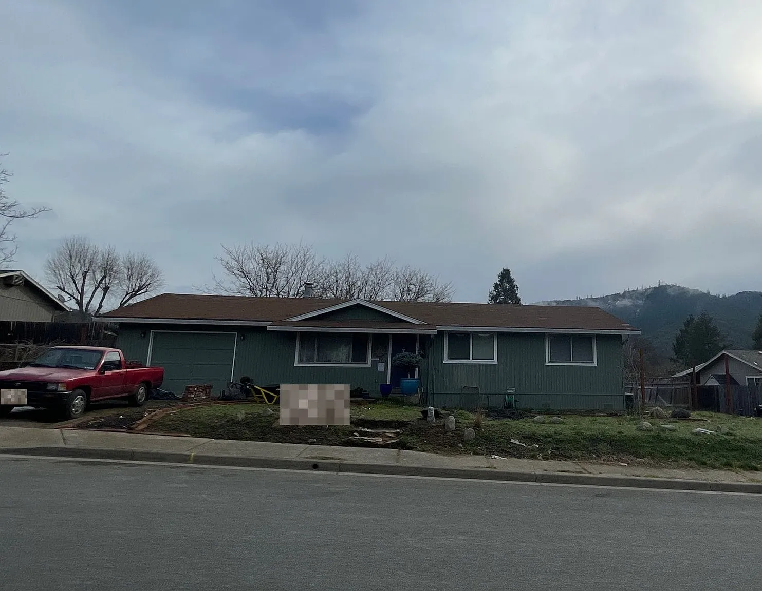 411 Placer St photo 1