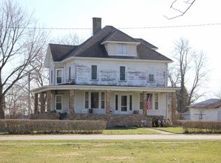 130 E Walnut St, Piper City, IL 60959