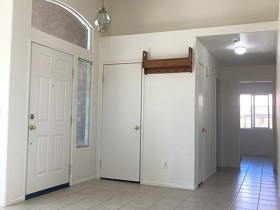 4th image of 14211 Sandy Ridge Ct