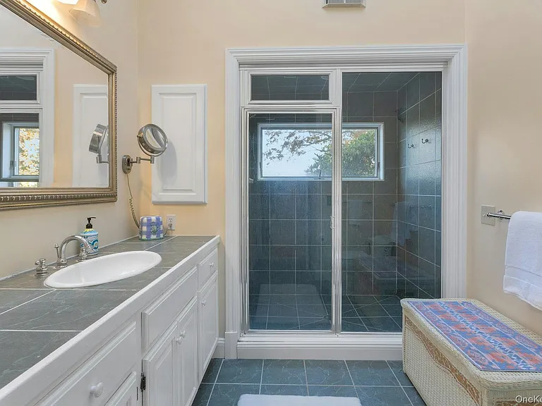 90 Cushman Rd — Photo 25