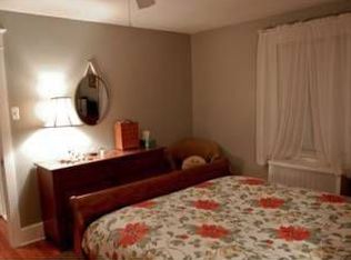 49 Cherry St, Willow Grove, PA 19090