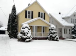 2030 Arnold Ave SW, Wyoming, MI 49509