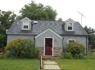 321 S 12th Ave, West Bend, WI 53095
