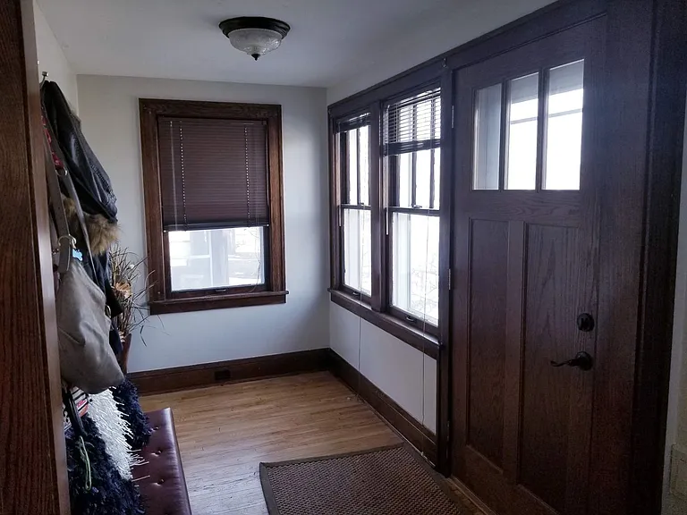 4322 Bloomington Ave — Photo 10