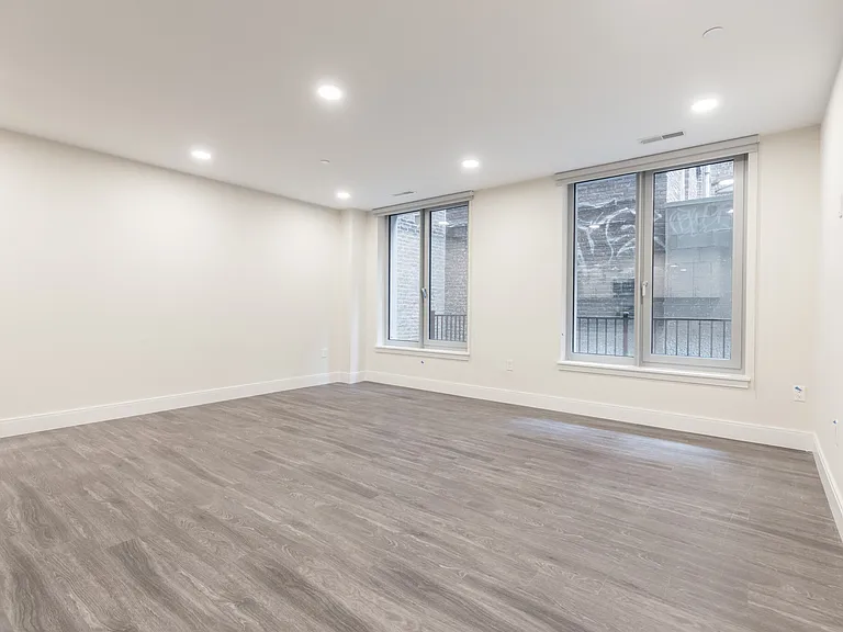 1065 Tremont St #106D — Photo 4