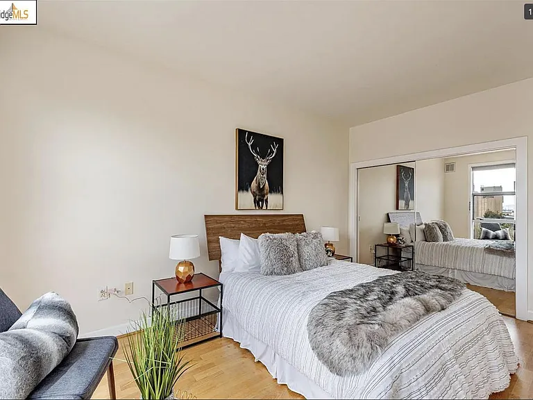 585 9th St #521 — Photo 3