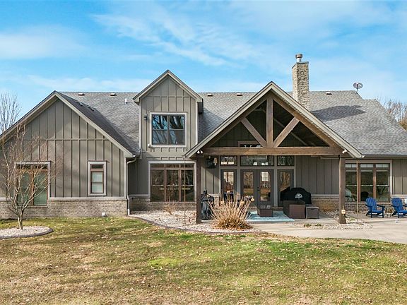 5th image of 1026 Iron Bridge Rd