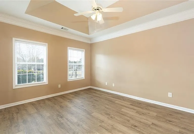 300 McKendree Ct — Photo 19