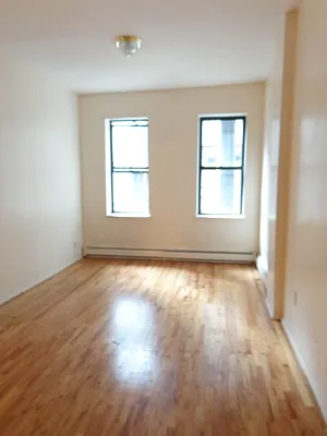 Rented by Bohemia Realty Group | media 10