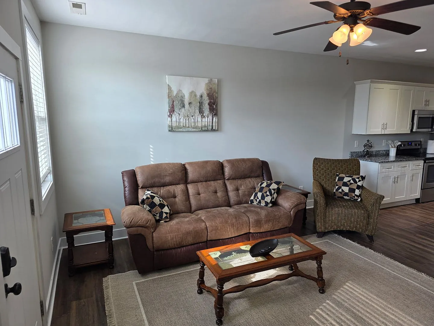 1117 Greenwood Alley — Photo 4